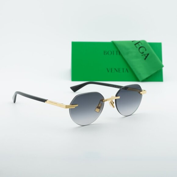 Bottega Veneta BV1379S 001 Square Sunglasses - Shiny Gold\\Gradient Grey main image 5